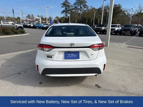 Used 2020 Toyota Corolla LE image 7