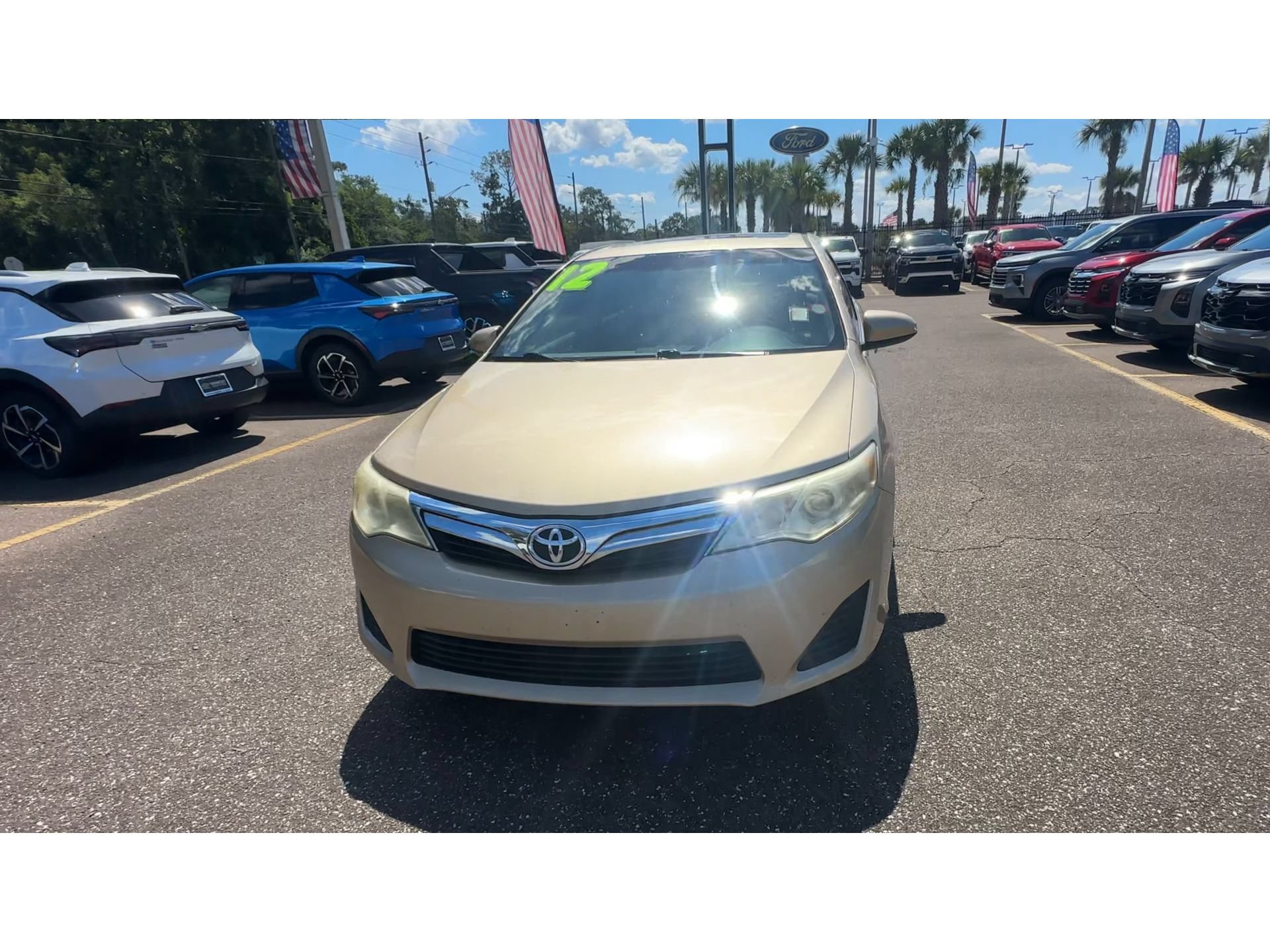 Used 2012 Toyota Camry LE FWD image 7