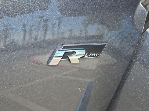 Used 2014 Volkswagen Beetle R-Line FWD image 23