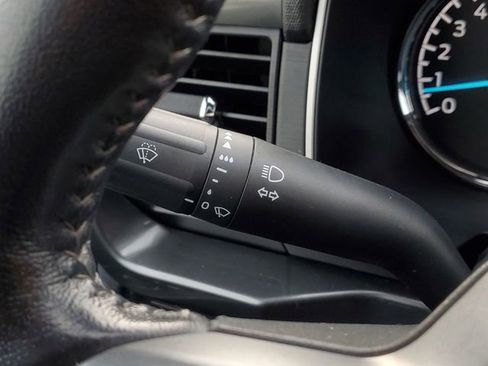 Certified 2022 Ford F150 XLT w/ Equipment Group 302A High image 15