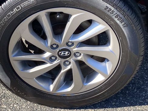 Used 2017 Hyundai Tucson SE w/ SE Popular Package 02 AWD/4WD image 24