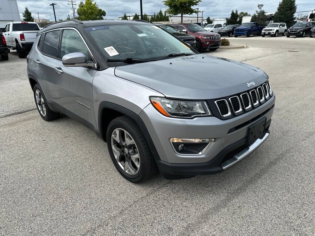 Used 2020 Jeep Compass Limited AWD/4WD image 4
