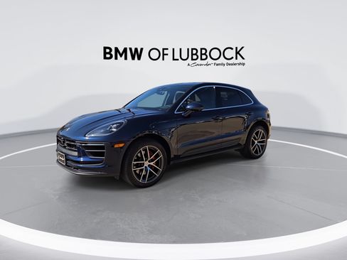 Used 2023 Porsche Macan S AWD/4WD image 4