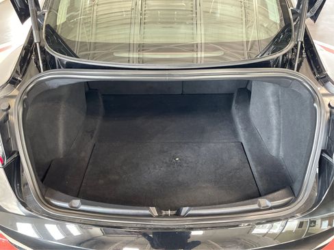 Used 2019 Tesla Model 3 Long Range image 12