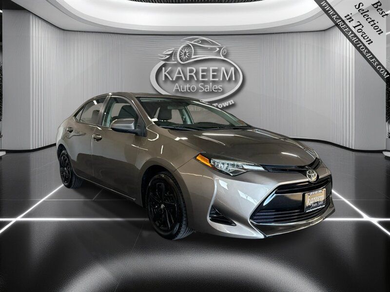 Used 2019 Toyota Corolla LE FWD image 3