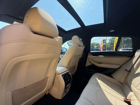 Used 2022 BMW X4 xDrive30i w/ Convenience Package image 28