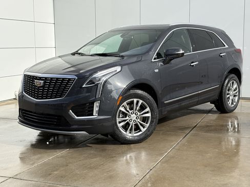 Certified 2023 Cadillac XT5 Premium Luxury image 2