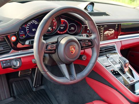 Used 2023 Porsche Panamera GTS AWD/4WD image 21