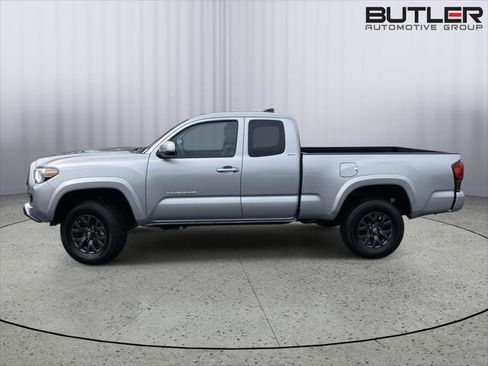 Certified 2023 Toyota Tacoma SR5 w/ Technology Package AWD/4WD image 2