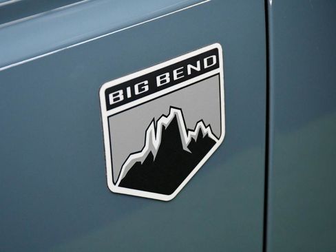 Used 2021 Ford Bronco Big Bend image 3