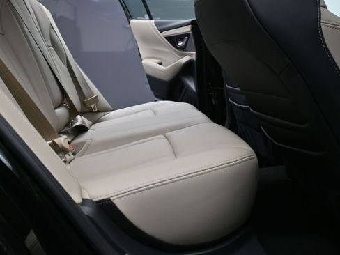 Used 2025 Subaru Legacy Limited image 27