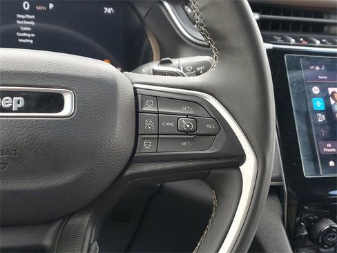 Certified 2023 Jeep Grand Cherokee L Laredo image 22