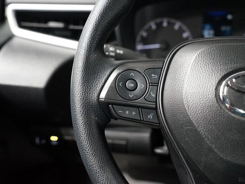 Certified 2025 Toyota Corolla LE FWD image 14