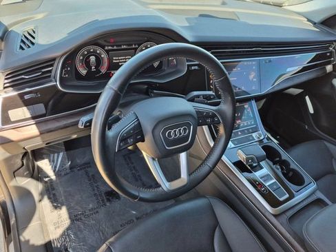 Used 2020 Audi Q8 Premium Plus w/ Premium Plus Package AWD/4WD image 11