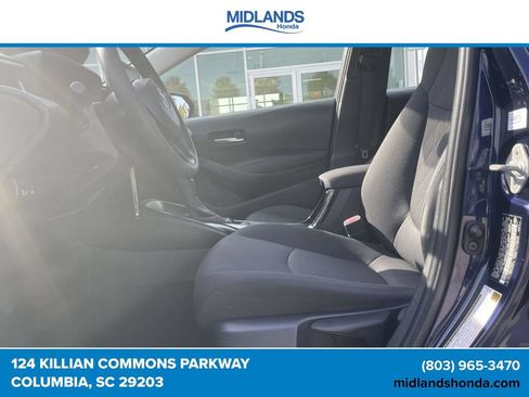 Used 2020 Toyota Corolla LE FWD image 13