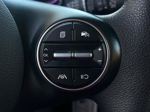 Used 2024 Kia Soul LX w/ Option Group 015 FWD image 15