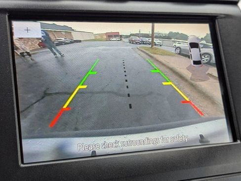 Used 2020 Ford Fusion SEL FWD image 23