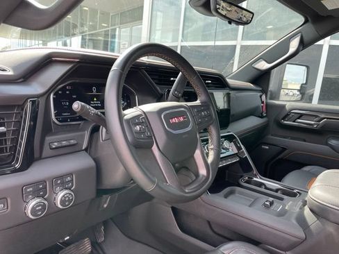 Certified 2025 GMC Sierra 3500 AT4 w/ AT4 Premium Plus Package AWD/4WD image 7