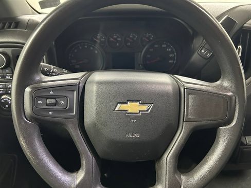 Used 2021 Chevrolet Silverado 1500 Custom AWD/4WD image 17