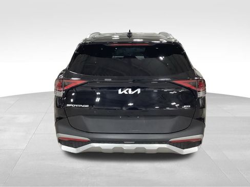 Certified 2023 Kia Sportage EX image 8