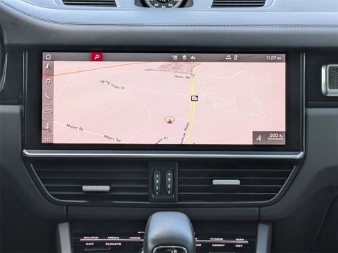 Used 2021 Porsche Cayenne Turbo AWD/4WD image 17