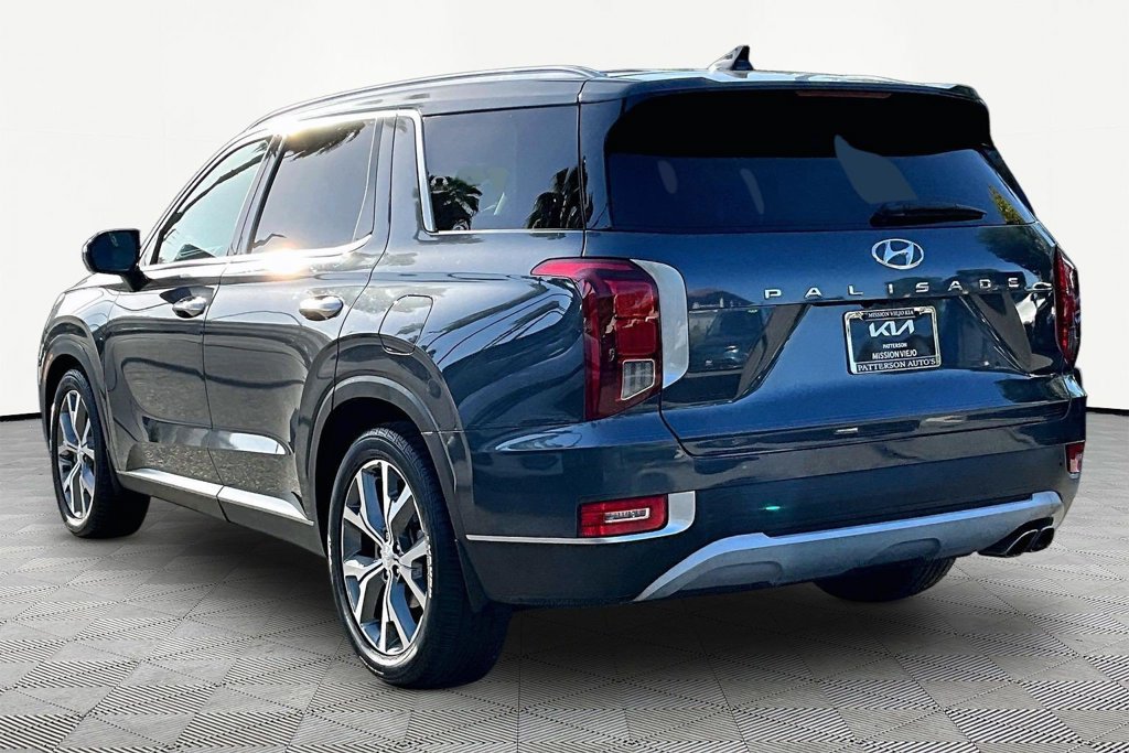 Used 2022 Hyundai Palisade SEL w/ 8P Bench Seat Package FWD image 6