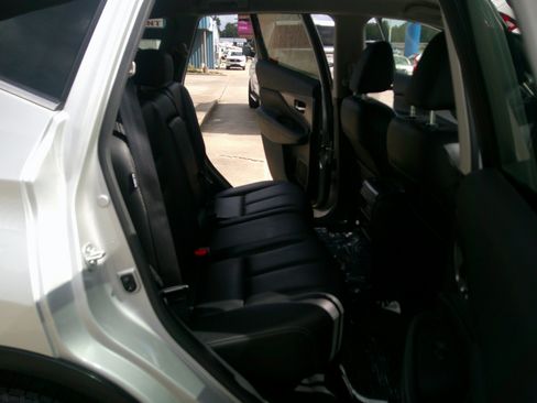 Used 2023 Nissan Murano SV image 15