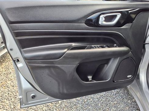 Used 2022 Jeep Compass High Altitude image 13