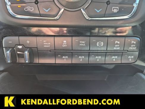 Used 2018 RAM 3500 Laramie w/ Sport Appearance Group AWD/4WD image 19