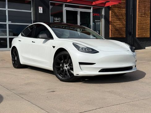 Used 2019 Tesla Model 3 Standard Range Plus RWD image 7