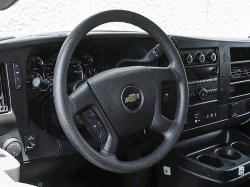 Used 2023 Chevrolet Express 3500 w/ Driver Convenience Package RWD image 20