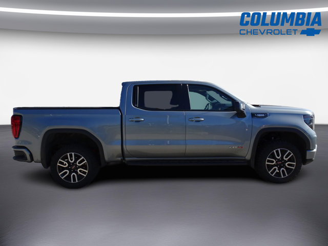 Used 2023 GMC Sierra 1500 AT4 w/ AT4 Premium Package AWD/4WD image 2