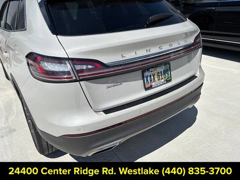 Used 2023 Lincoln Nautilus Reserve AWD/4WD image 8