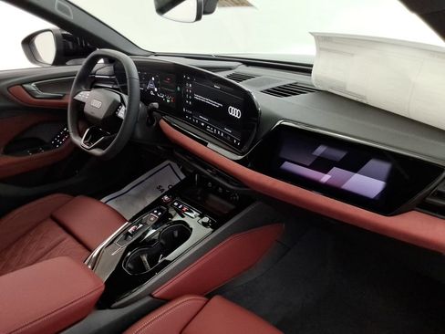 Used 2025 Audi S5 Prestige w/ Prestige Package AWD/4WD image 25