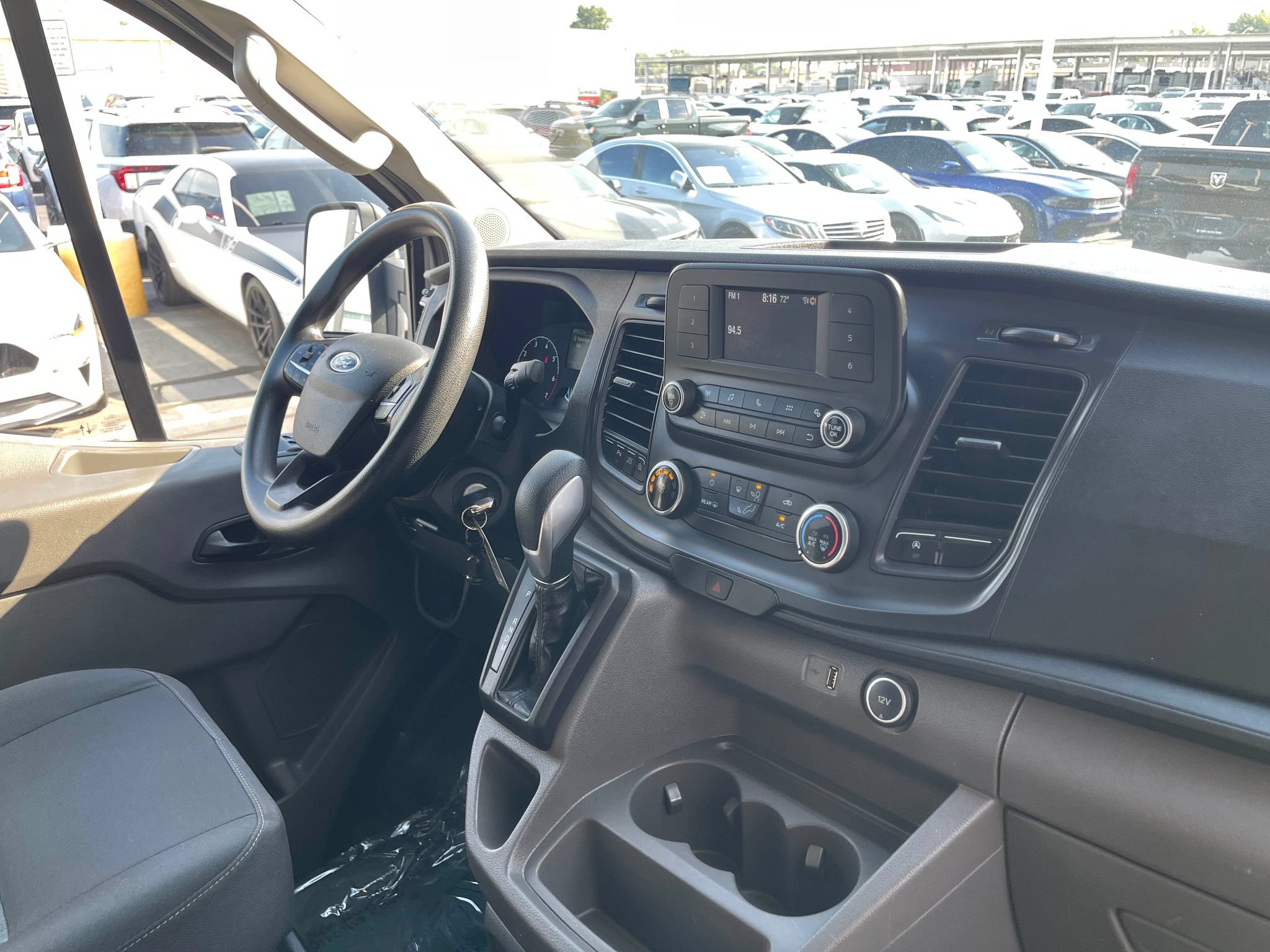 Used 2021 Ford Transit 350 XLT RWD image 16
