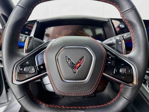 Used 2026 Chevrolet Corvette Z06 RWD image 16