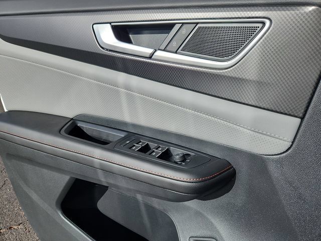 New 2026 Volkswagen Atlas Peak Edition AWD/4WD image 6