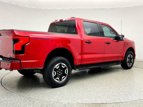 Used 2023 Ford F150 Lightning XLT AWD/4WD image 5