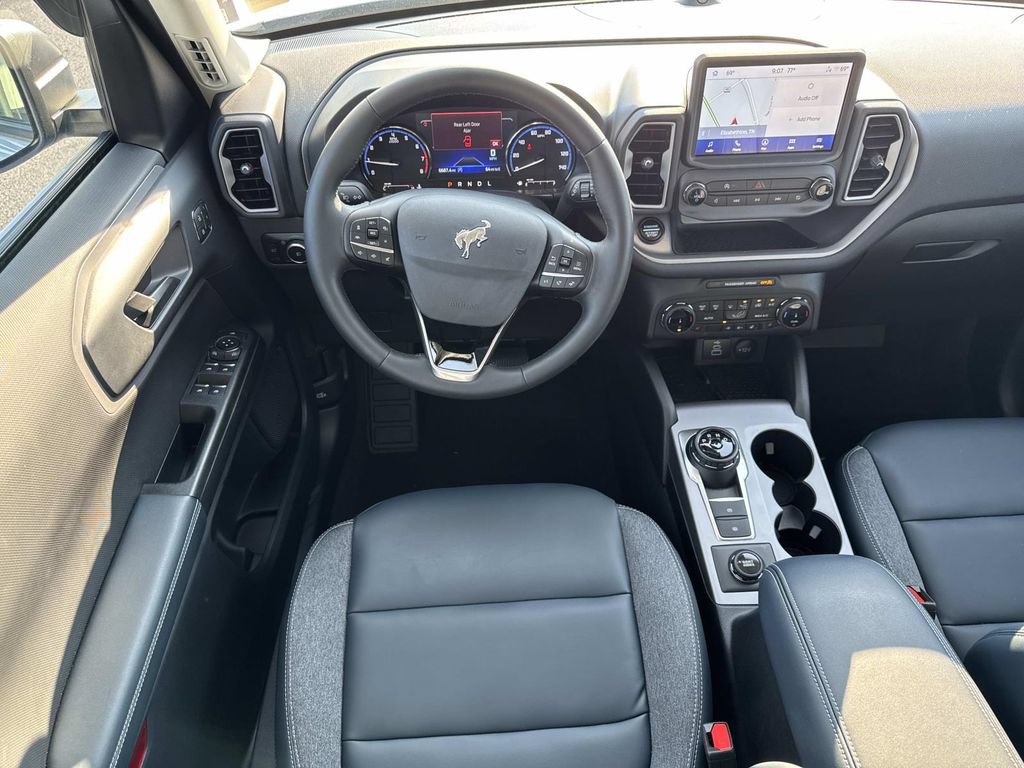 Used 2024 Ford Bronco Sport Outer Banks w/ Tech Package AWD/4WD image 14