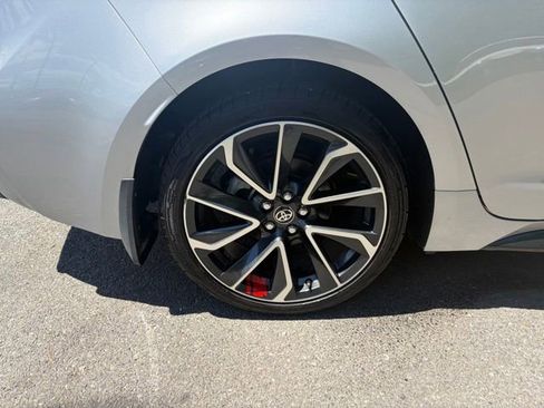 Used 2022 Toyota Corolla SE FWD image 36