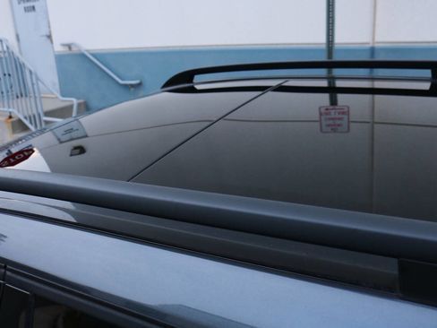 Used 2015 Mercedes-Benz GLK 350 GLK 350 4MATIC AWD 4dr SUV image 9