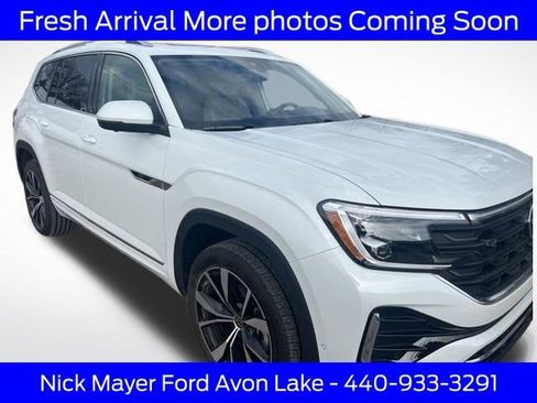 Used 2025 Volkswagen Atlas SEL Premium R-Line image 10