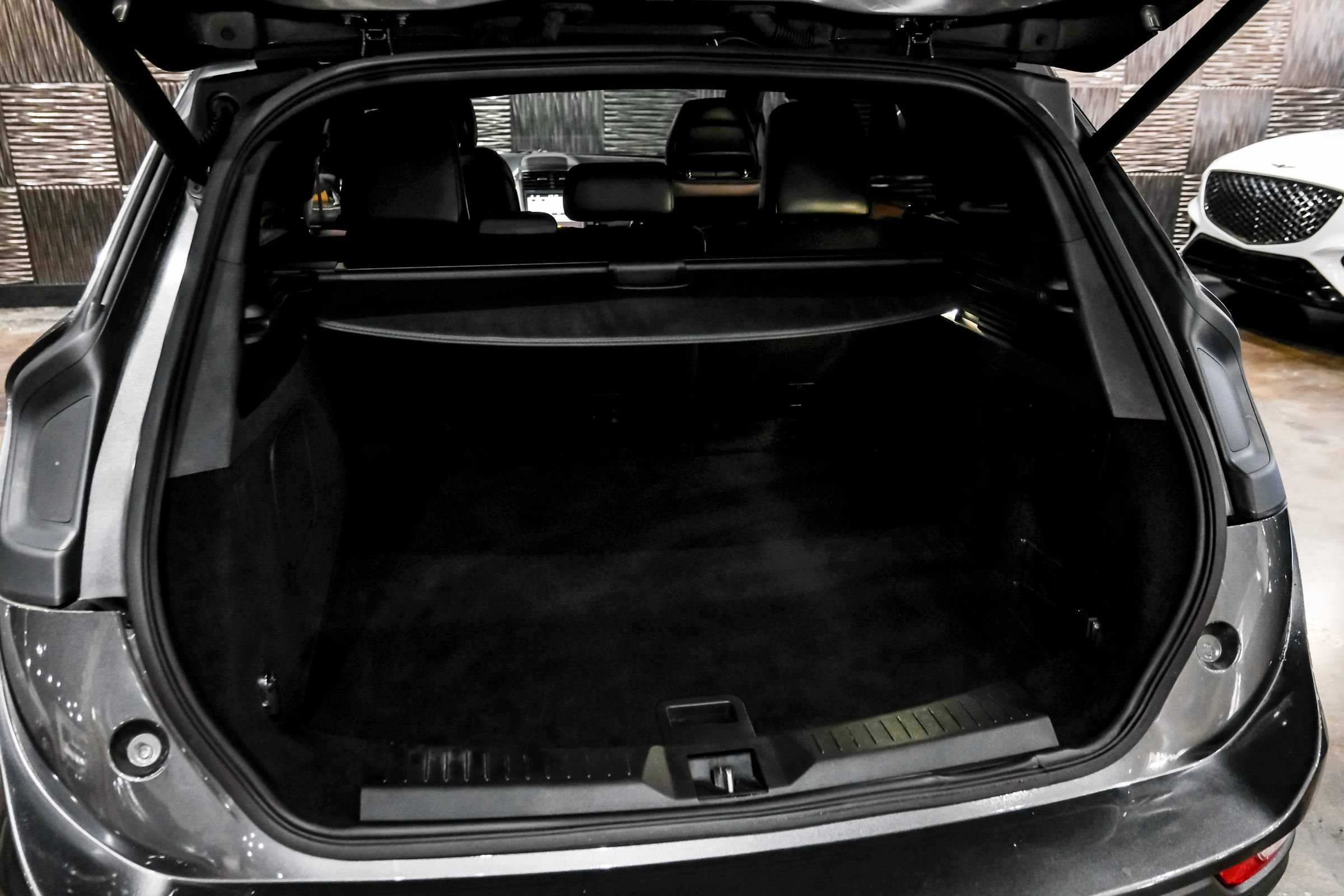 Used 2018 Lincoln MKC Reserve w/ Lincoln MKC Climate Package AWD/4WD image 51