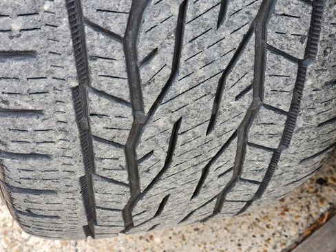 Used 2020 Chevrolet Traverse Premier w/ LPO, Floor Liner Package image 9