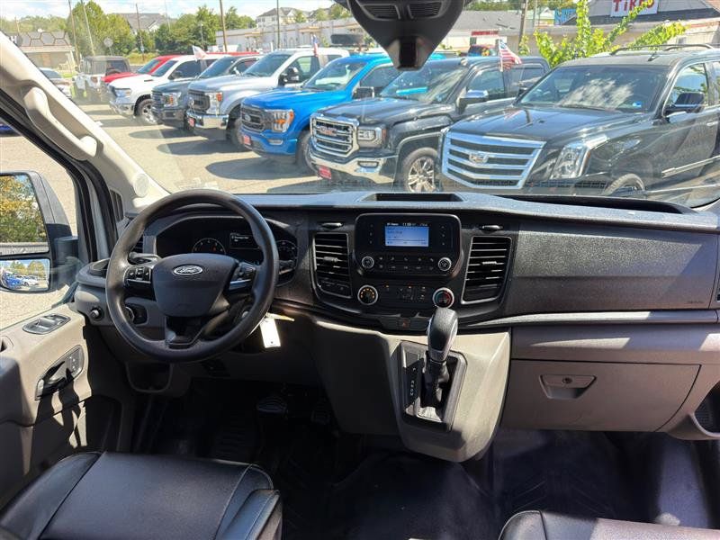 Used 2022 Ford Transit 350 DRW RWD image 20