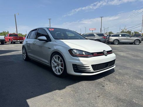 Used 2017 Volkswagen GTI Autobahn FWD image 6
