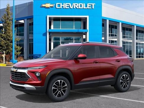 New 2026 Chevrolet TrailBlazer LT AWD/4WD image 2