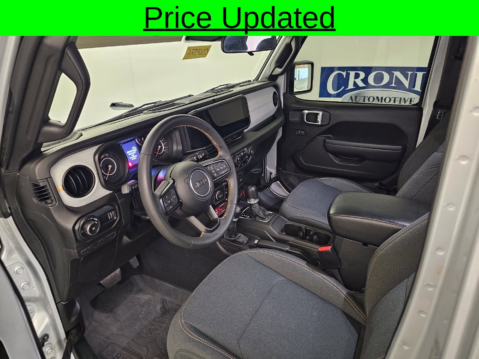 Used 2024 Jeep Wrangler Unlimited Sport AWD/4WD image 4