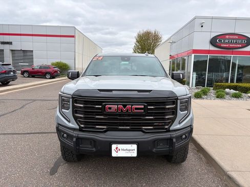 Used 2024 GMC Sierra 1500 AT4X AWD/4WD image 8