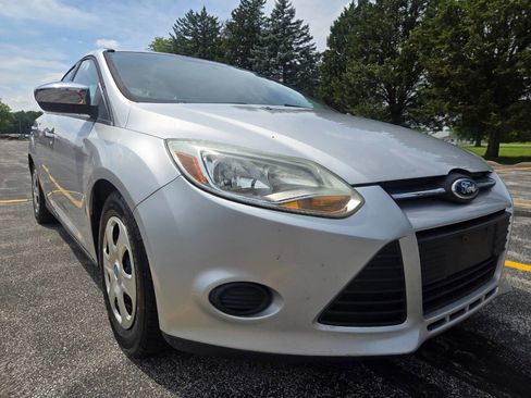 Used 2012 Ford Focus S FWD image 15